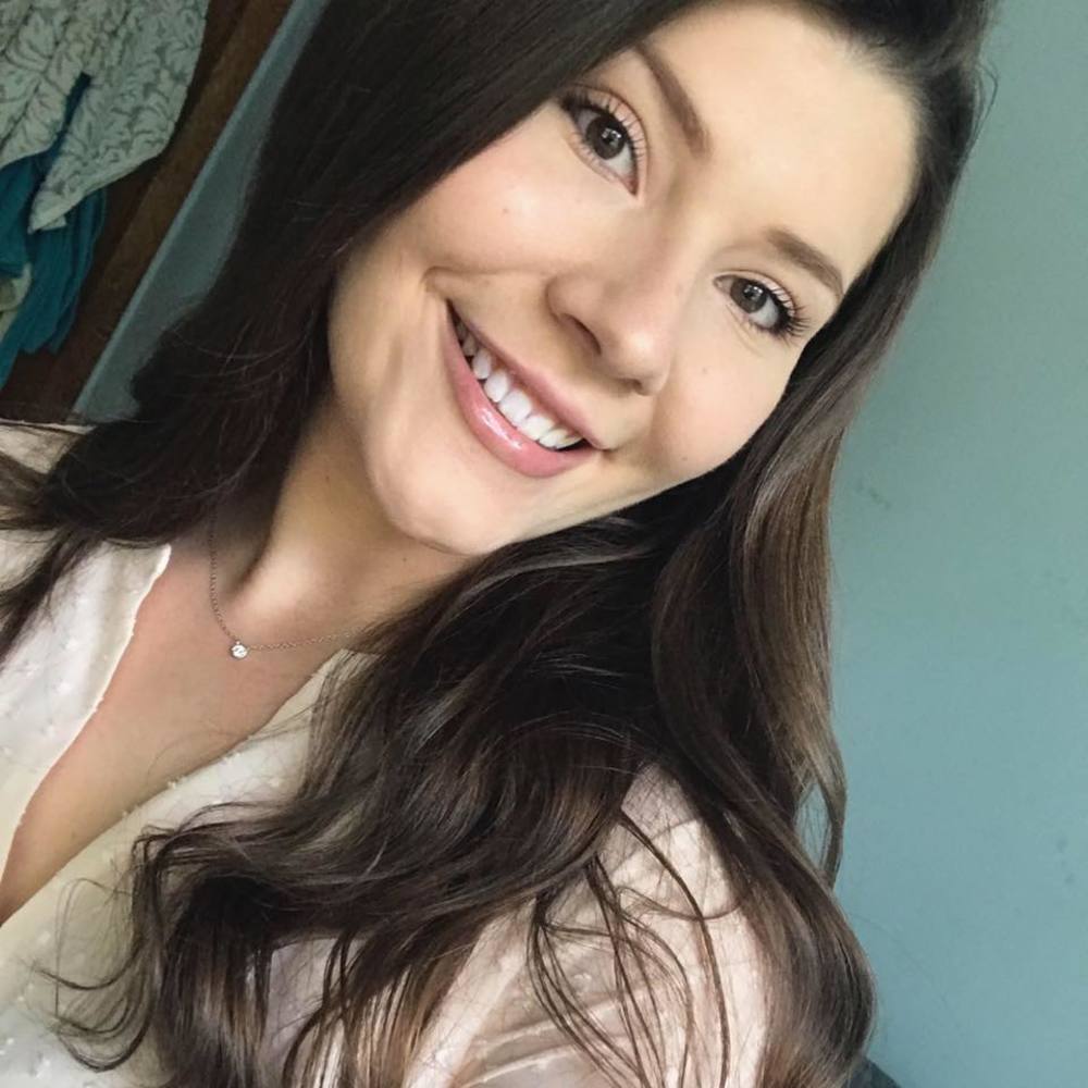 Meet your Posher, Lydia